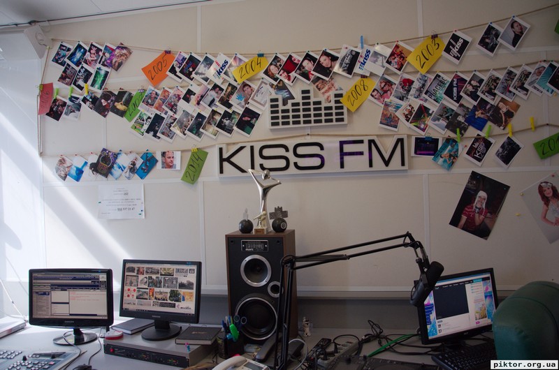 Kiss FM фотографії в студії