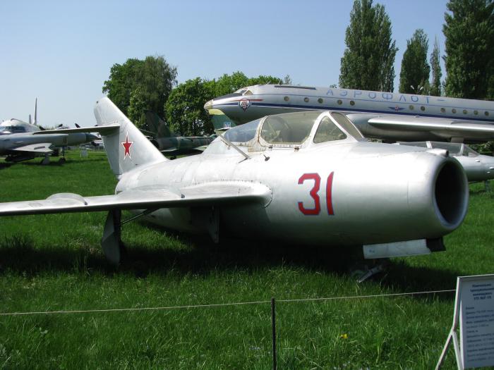 МіГ-15