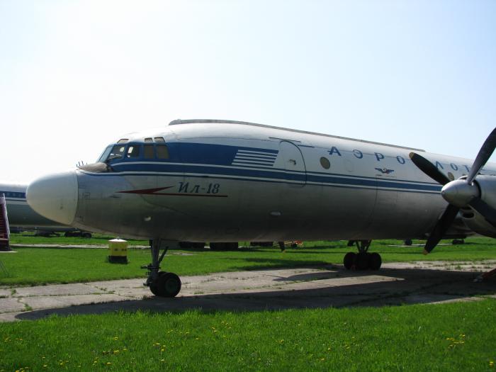 ІЛ-18