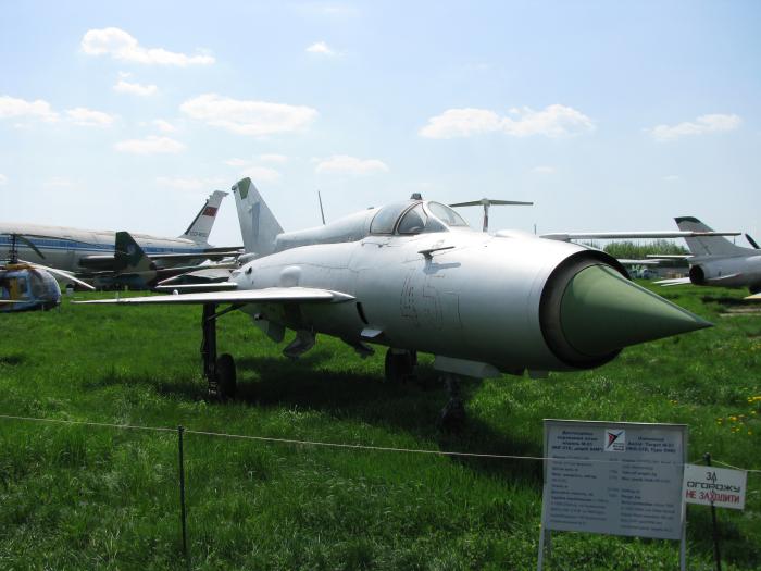 МіГ-21