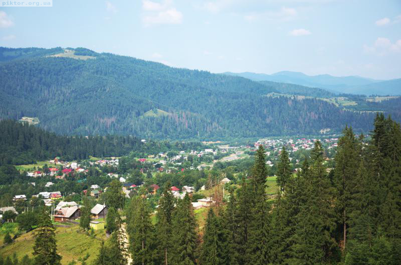 Микуличин і Свинянка