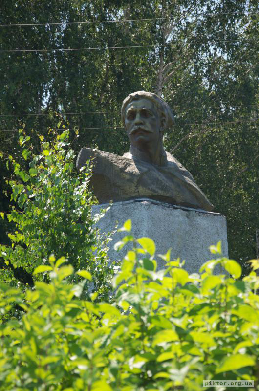 Погруддя Чапаєва