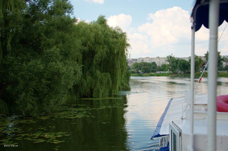 Верби над Россю