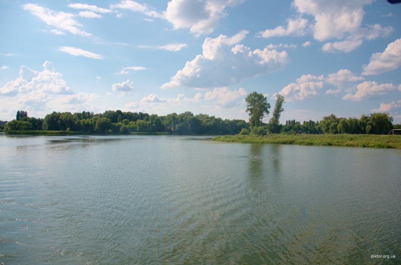 Зелений беріг Росі