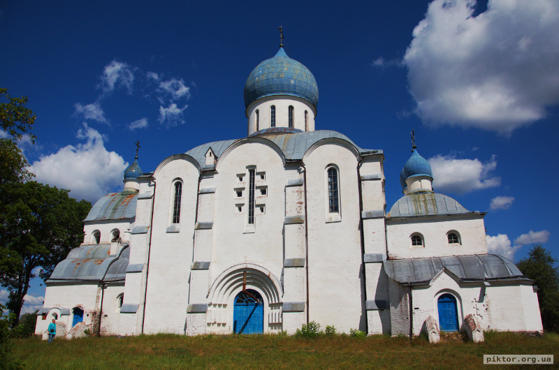 Покровська церква