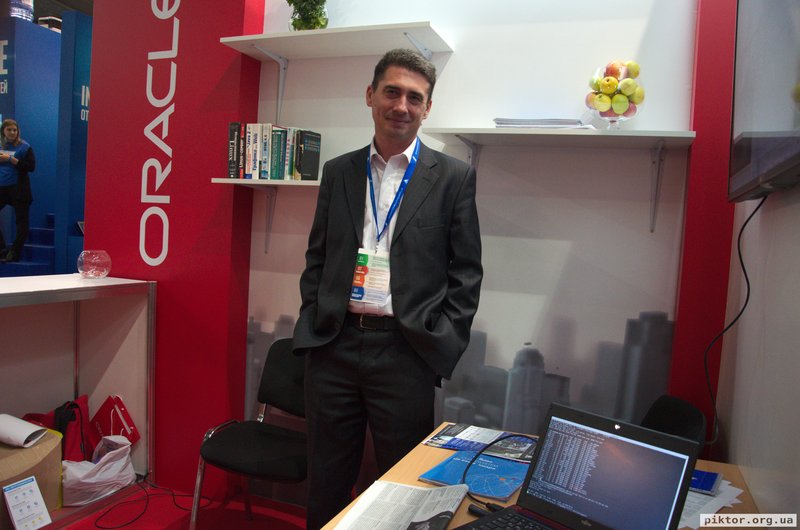 Oracle staff