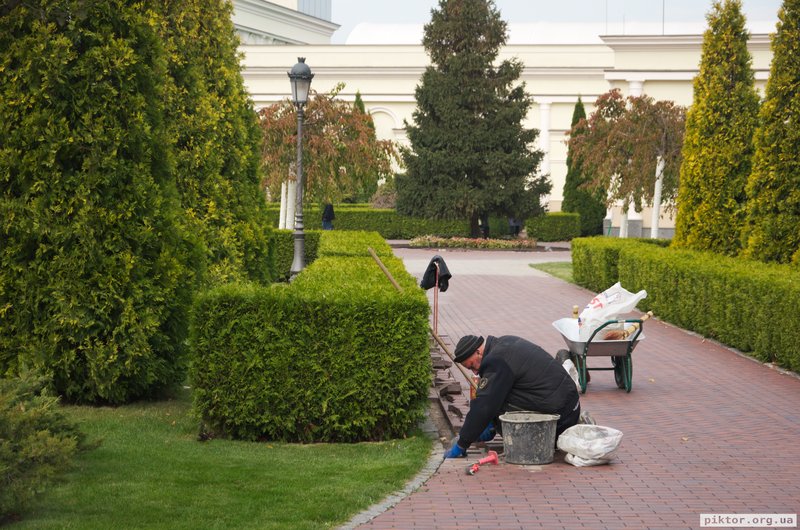 Працівник