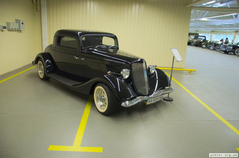 Ford Classic Coupe