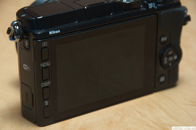 Nikon 1 V3
