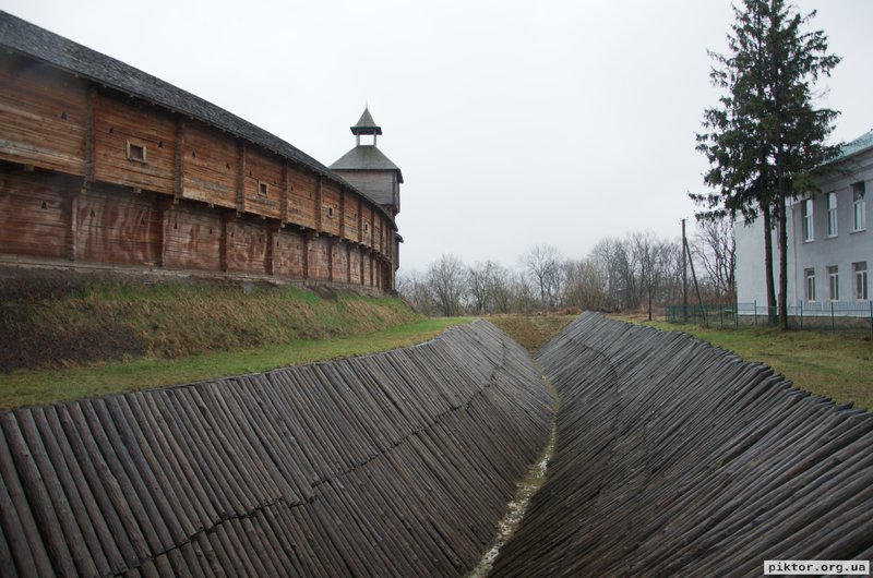 Рів