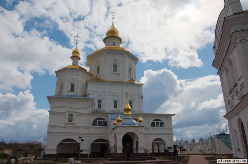 Мовчанський монастир