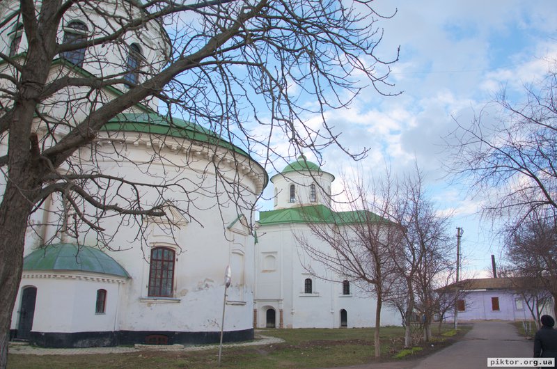 Михайлівська грецька церква ззаду