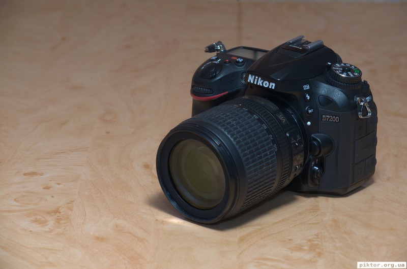 Nikon D7200