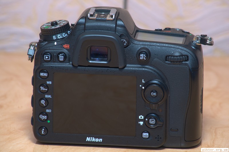 Nikon D7200