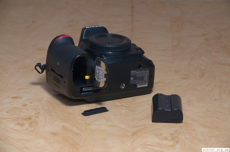 Nikon D7200