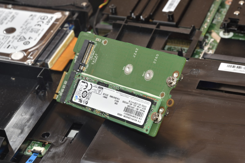 Плата з SSD