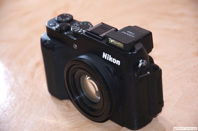 Nikon Coolpix P7800