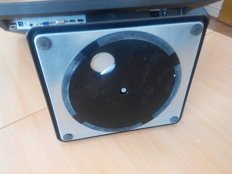 AOC I2775PQU