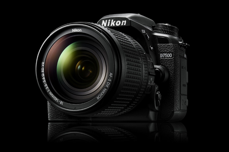 Nikon D7500