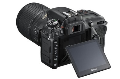 Nikon D7500