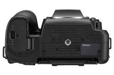 Nikon D7500