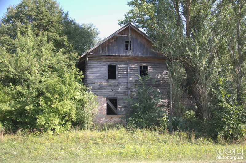 Флігель Шевченка
