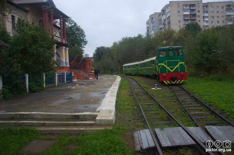 Поїзд