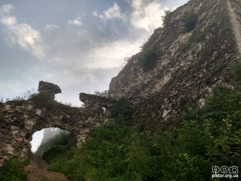 Хуст