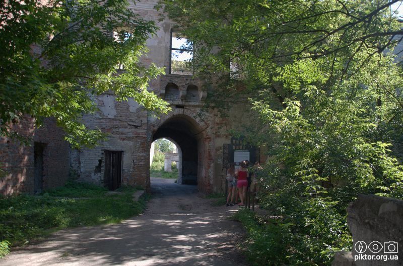 вхід до замку