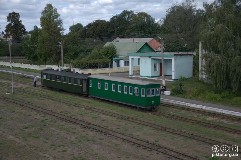 Наші вагони