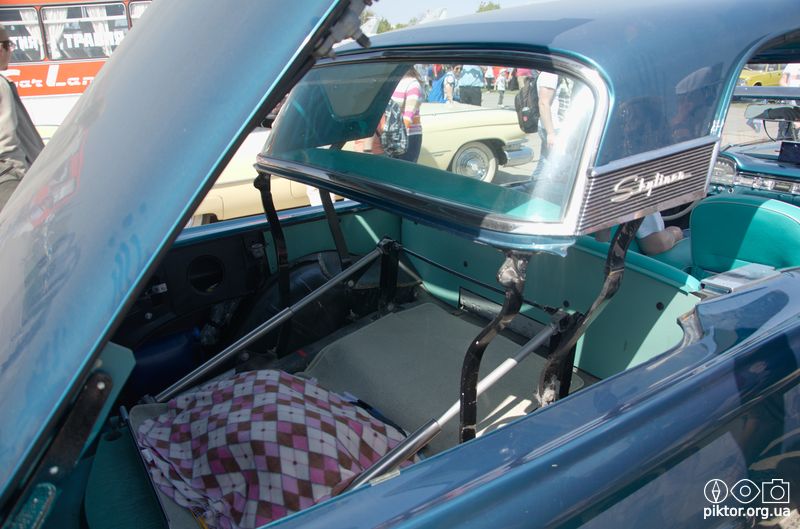 Ford Skyliner