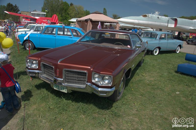 Oldsmobile Delta Custom