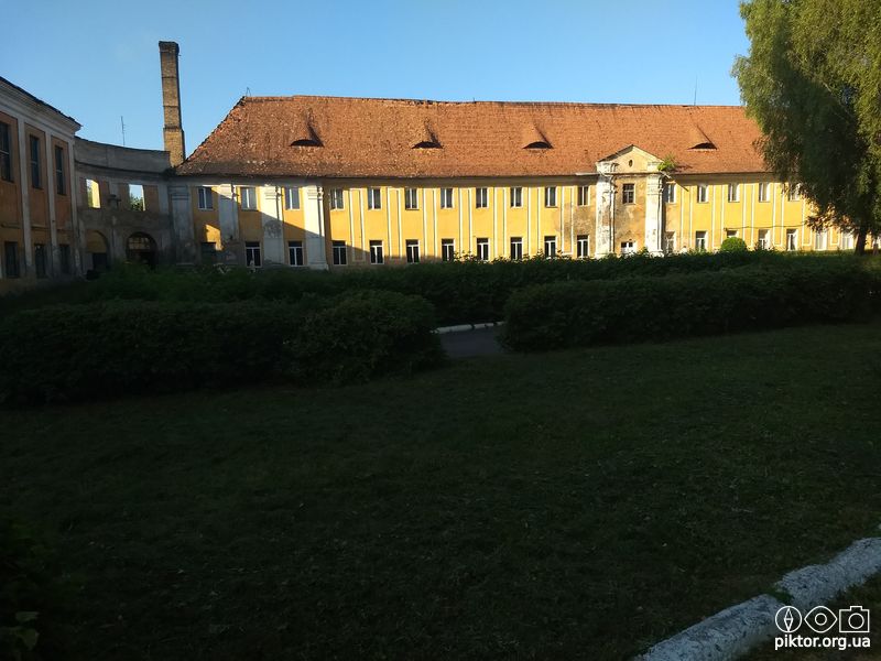 Замок Радзивілів