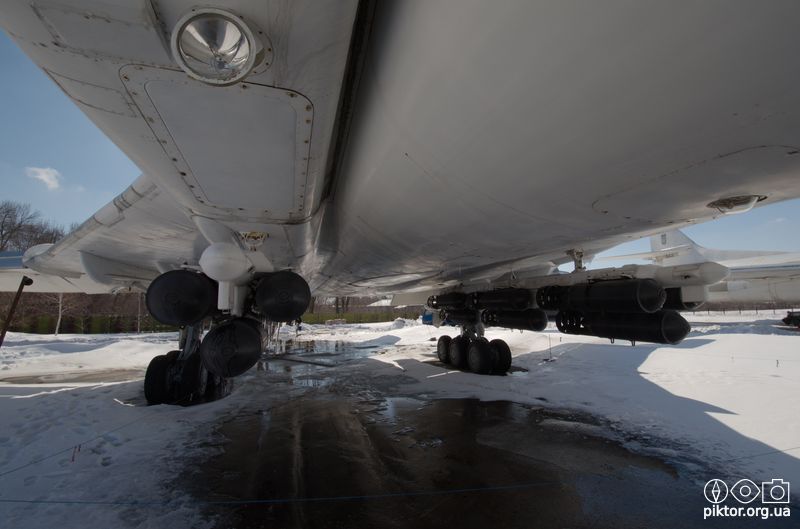 Бомби під Ту-22М3