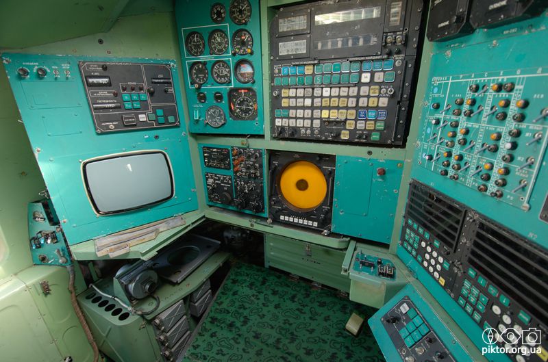 Місце штурмана-оператора Ту-95