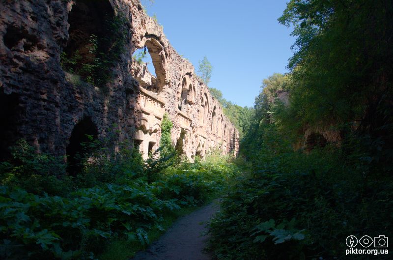 Тараканівський форт