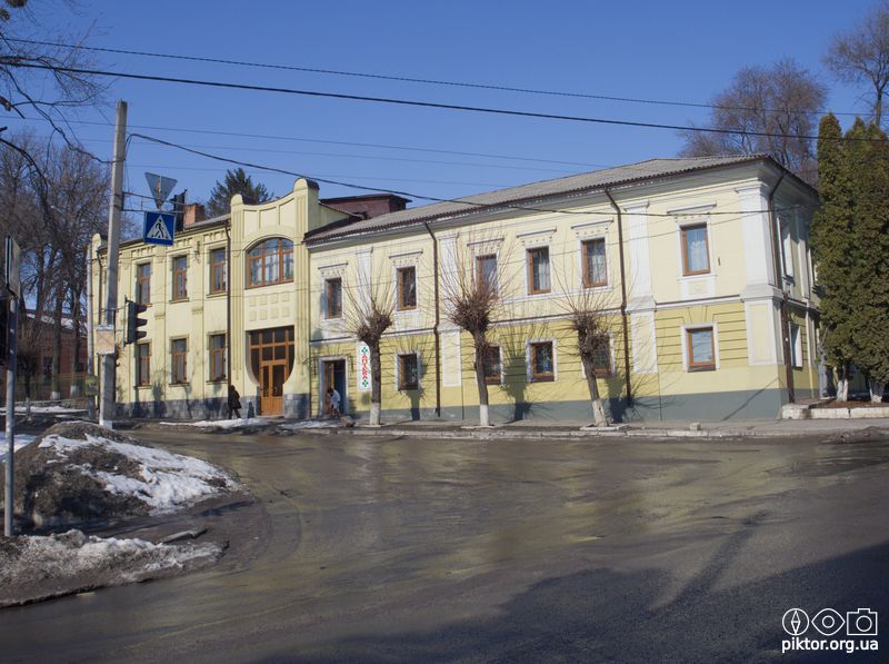 Дитяча поліклініка