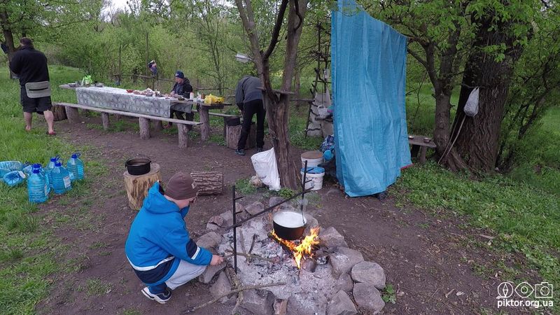 Стоянка зі зручностями