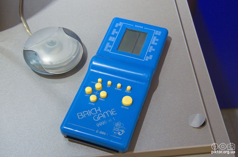 Super Brick Game 9999