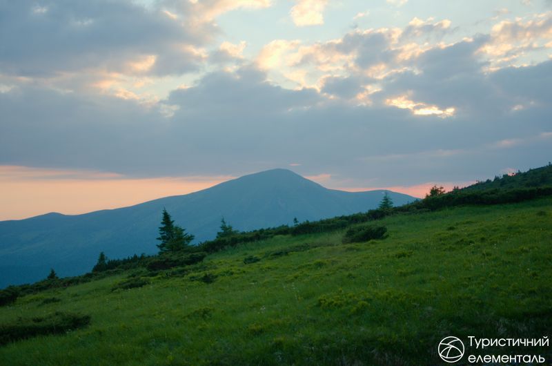 Захід Сонця за Петрос