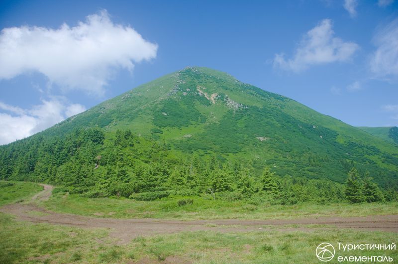Петрос попереду