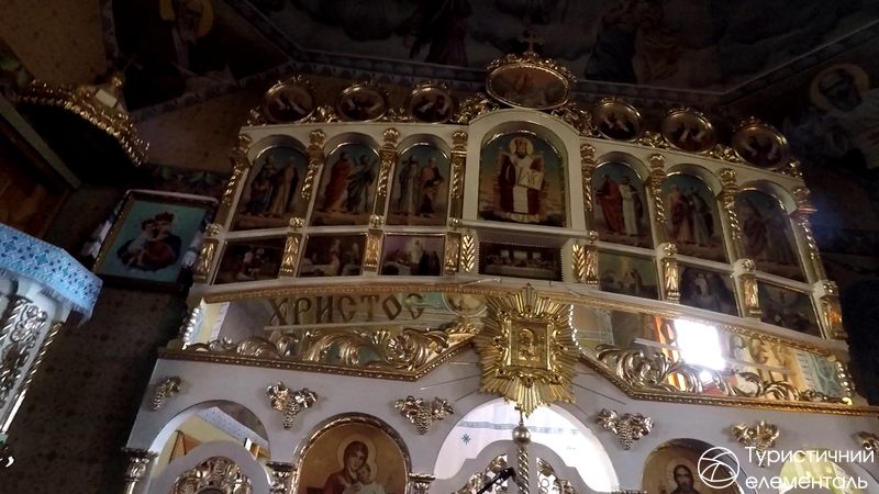 Дерев'яний храм
