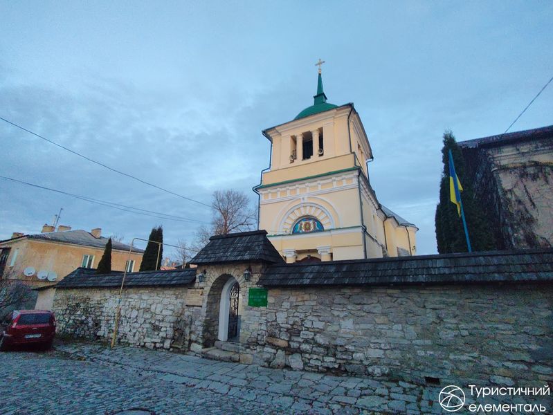 Петропавлівська церква